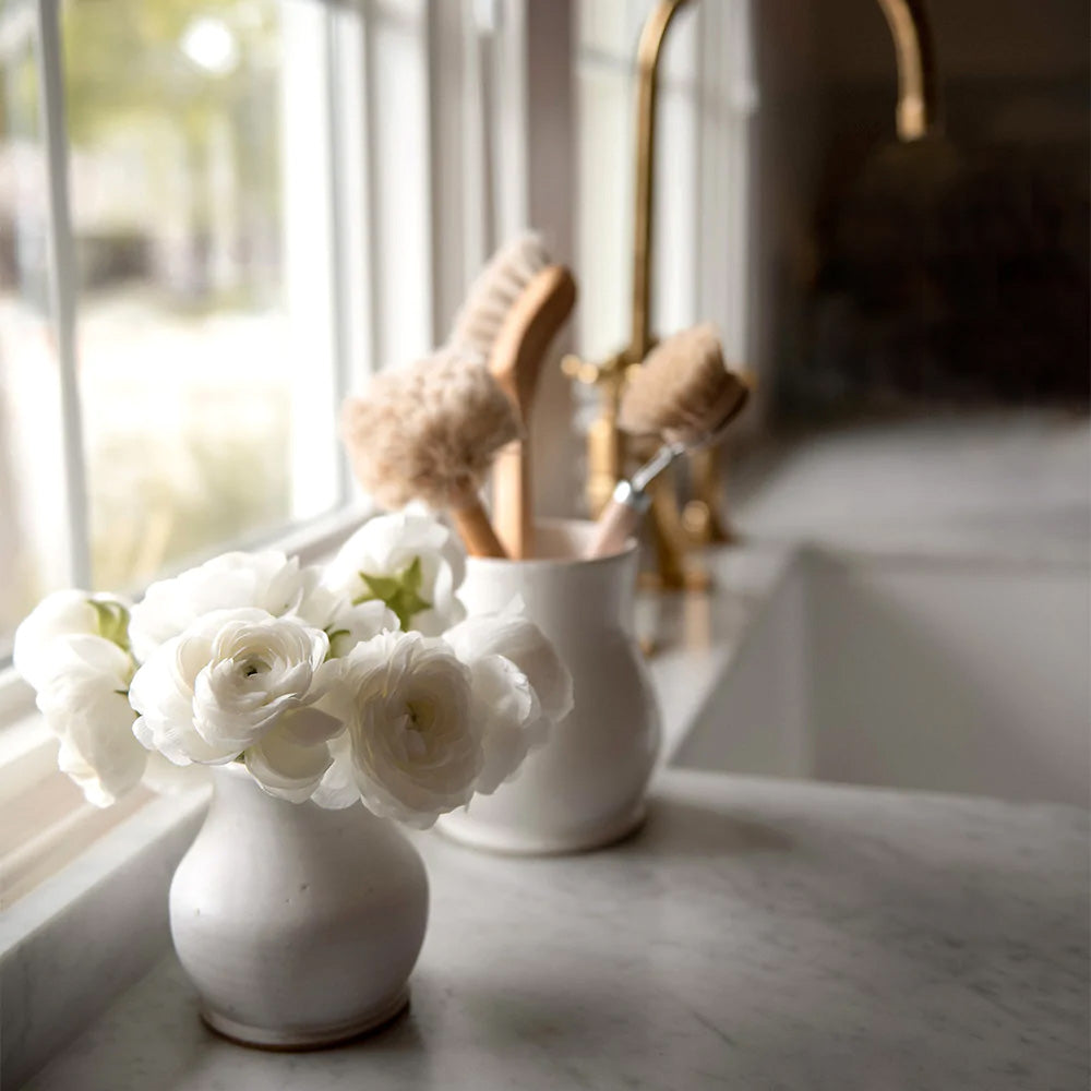 Clayndwhisk Bloom Vase