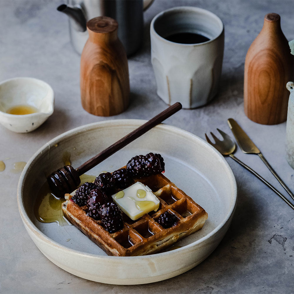 Clayndwhisk Natural Dinnerware