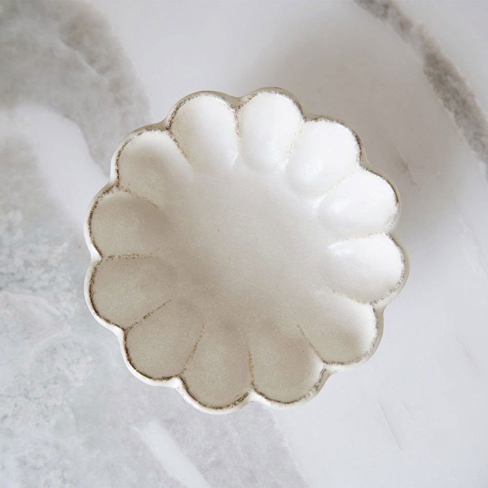 Clayndwhisk Footed Petal Bowl