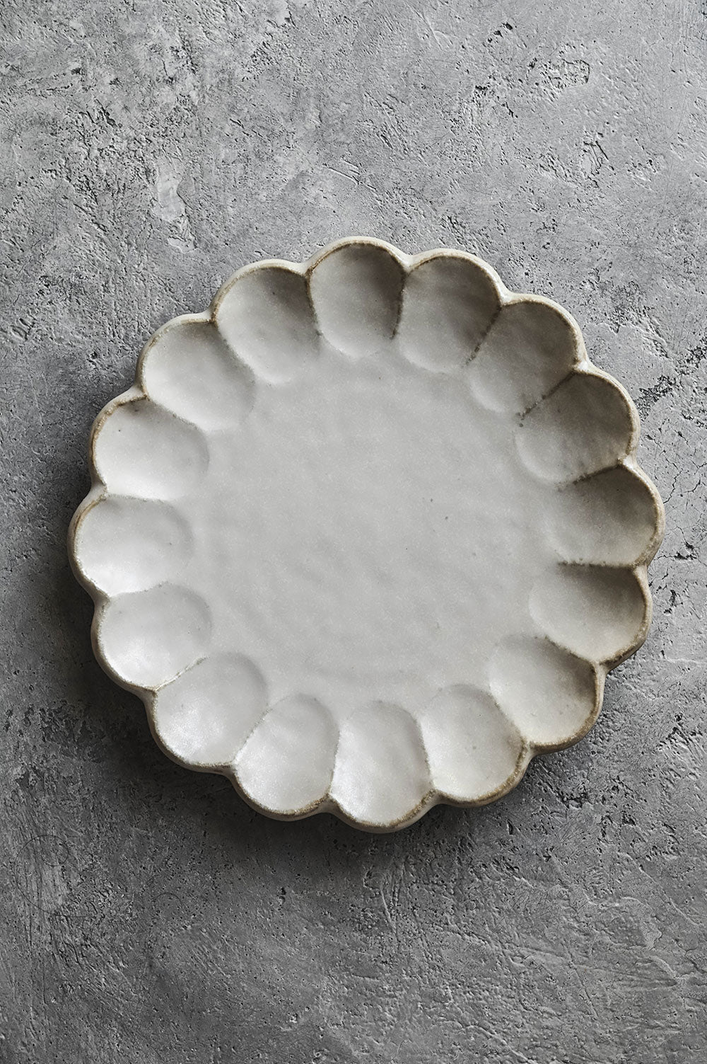 Ceramic Petal Plate - Large