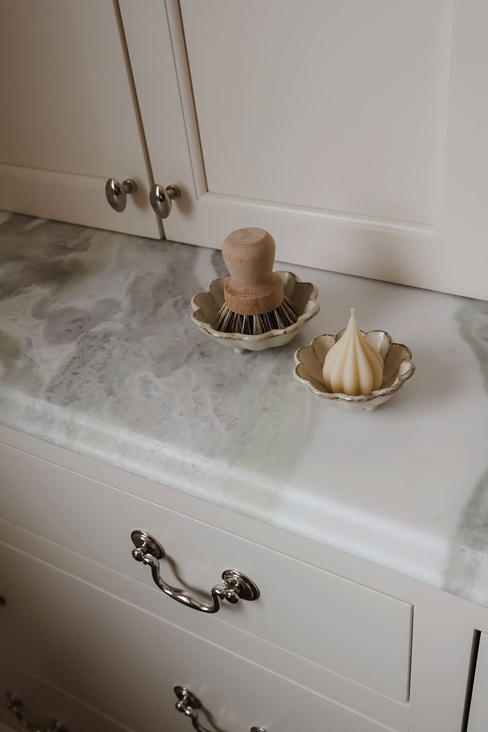 Clayndwhisk Petite Petal Bowl