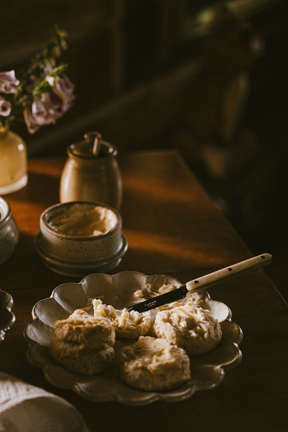 Ceramic Petal Plate - Large