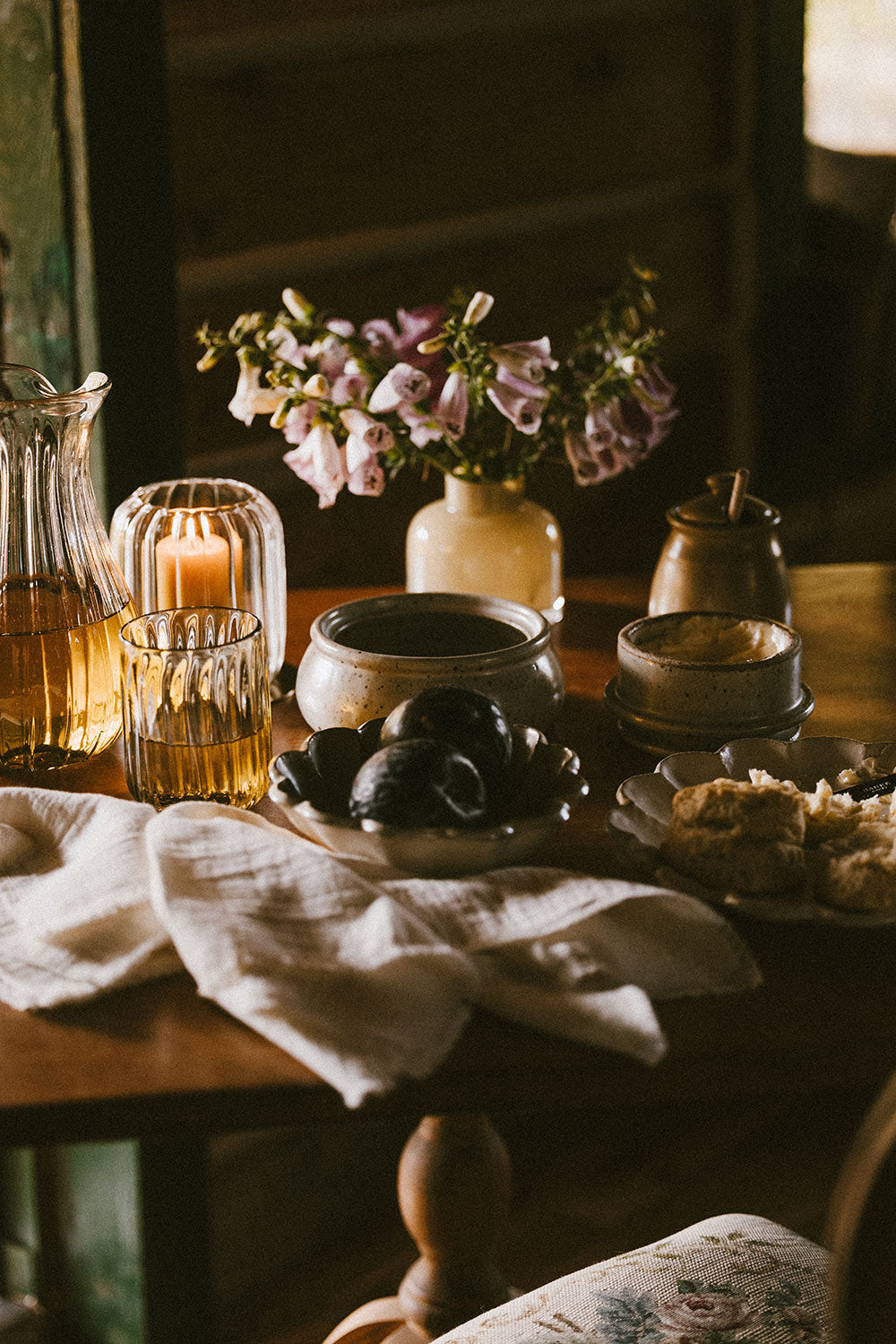 Clayndwhisk Footed Petal Bowl
