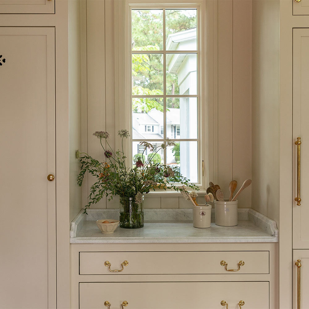 Roan Iris Crock - Clayndwhisk