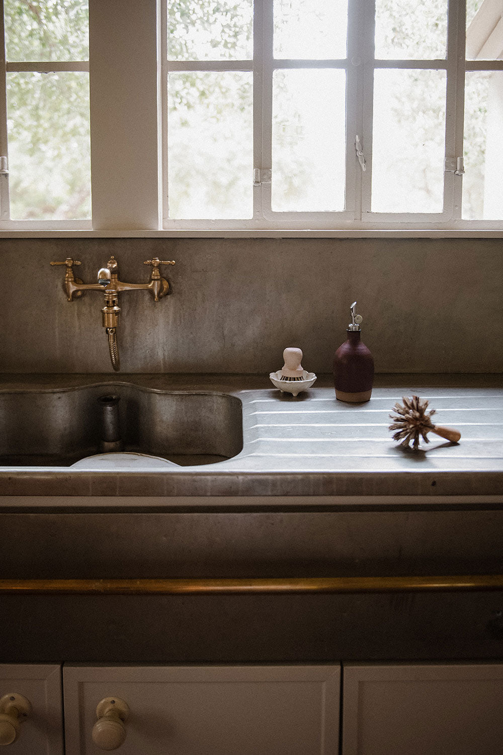 Clayndwhisk Spiced Earth Oil Bottle