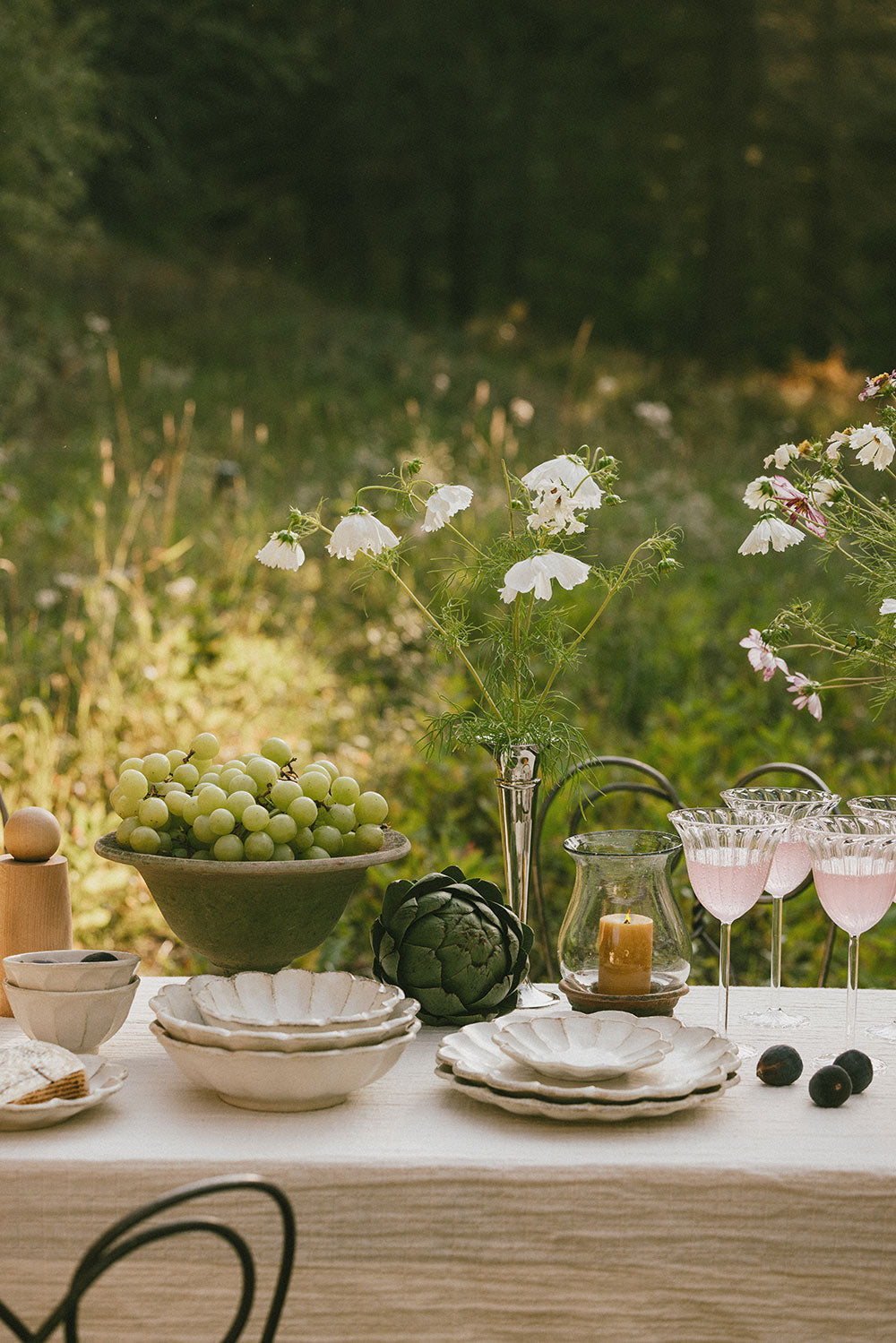 Clayndwhisk Large Ceramic Petal Plate