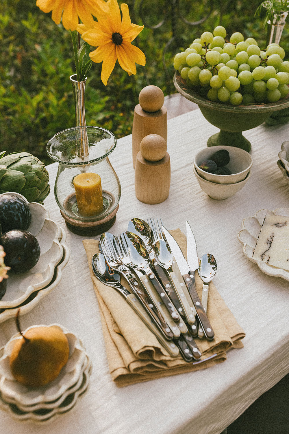 Clayndwhisk Cream Cutlery