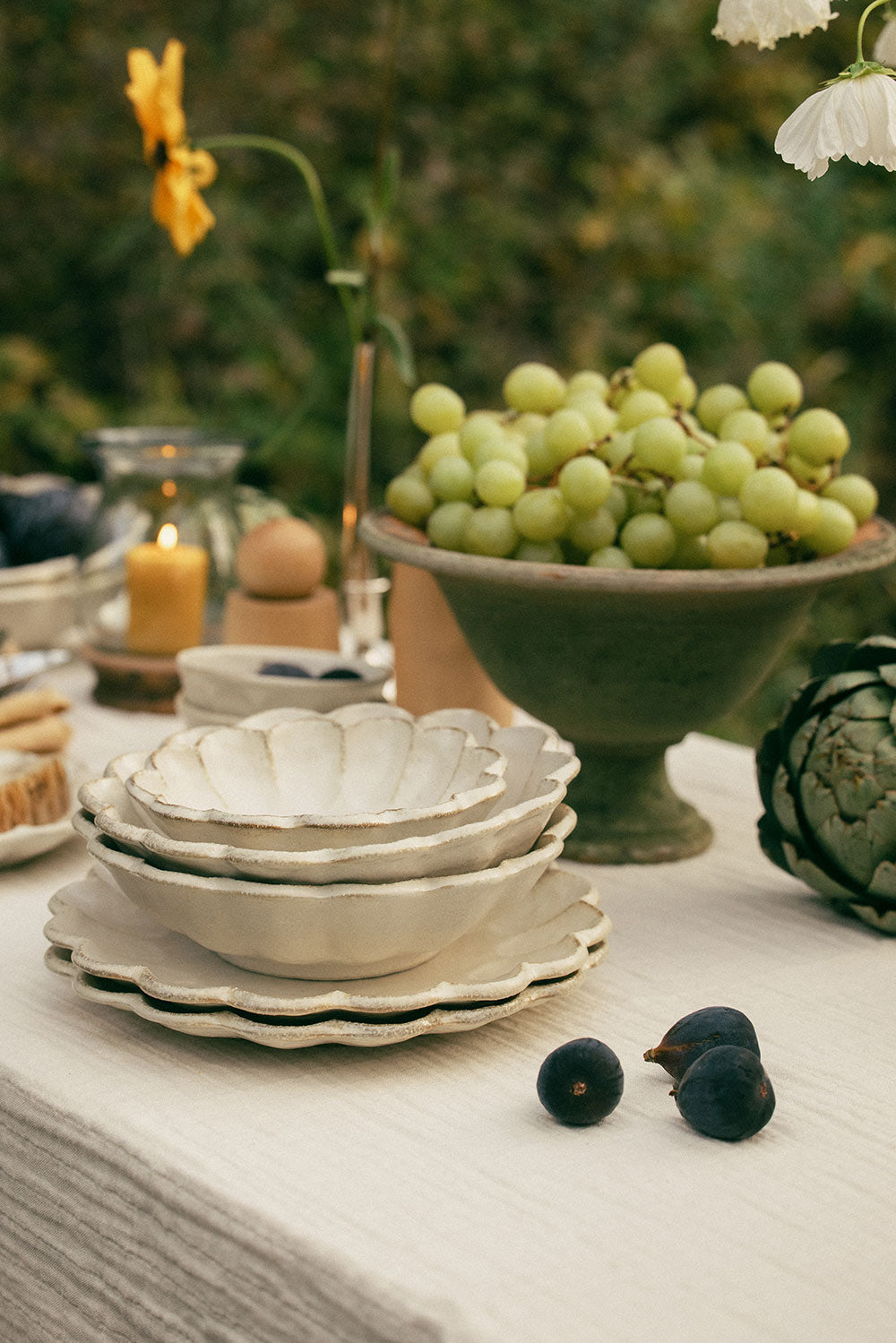 Ceramic Petal Plate - Large