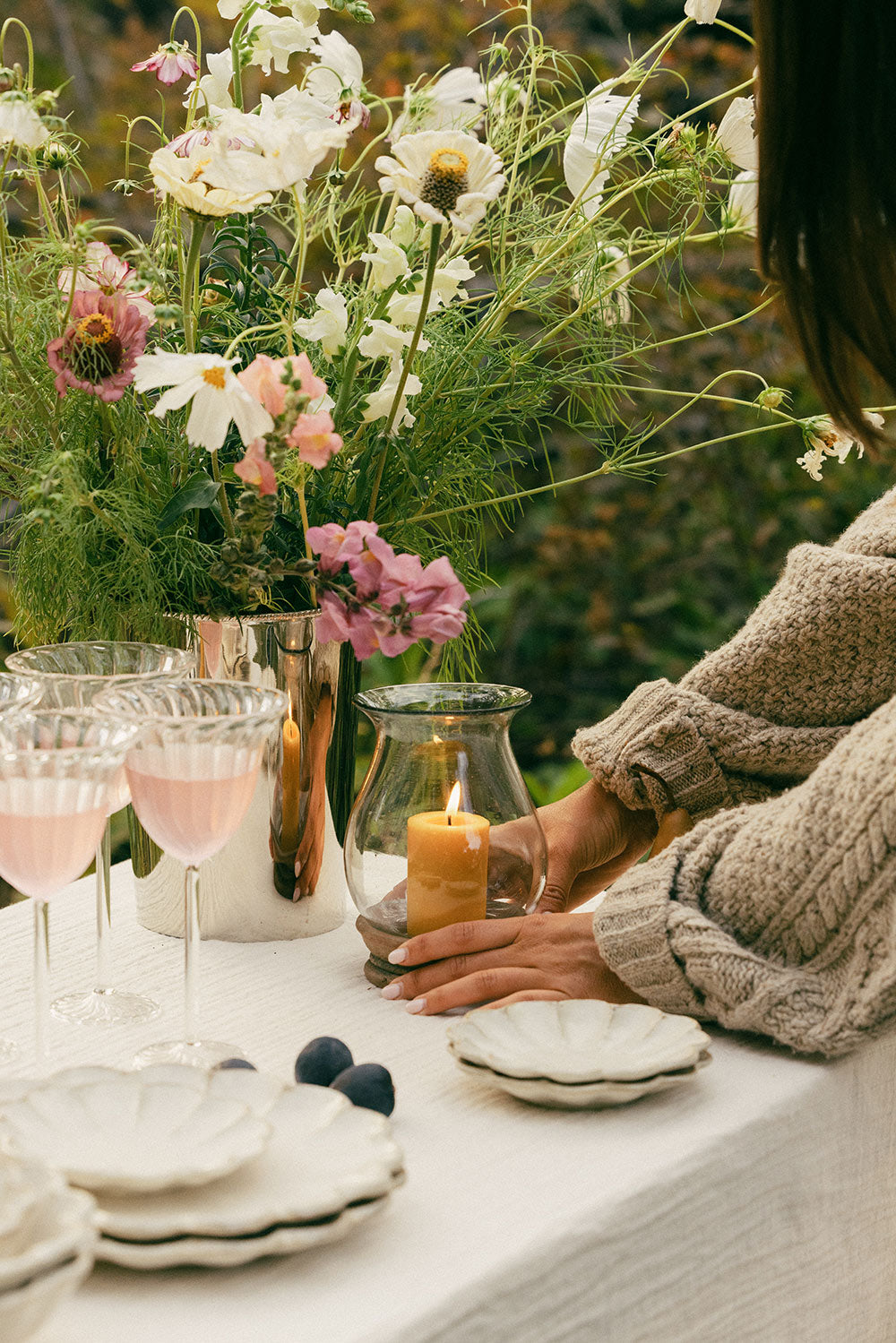 Clayndwhisk Large Ceramic Petal Plate