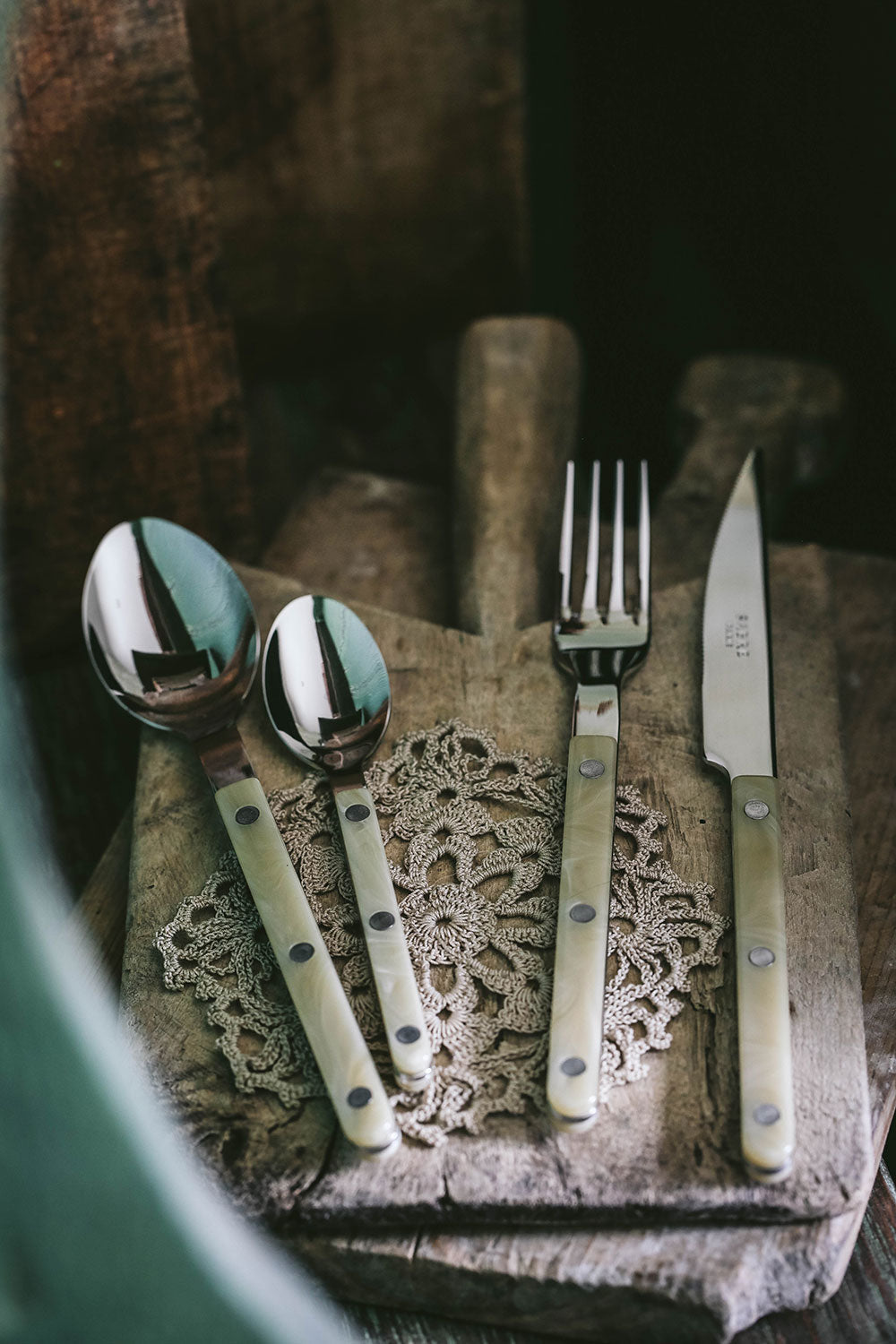 Clayndwhisk Cream Cutlery