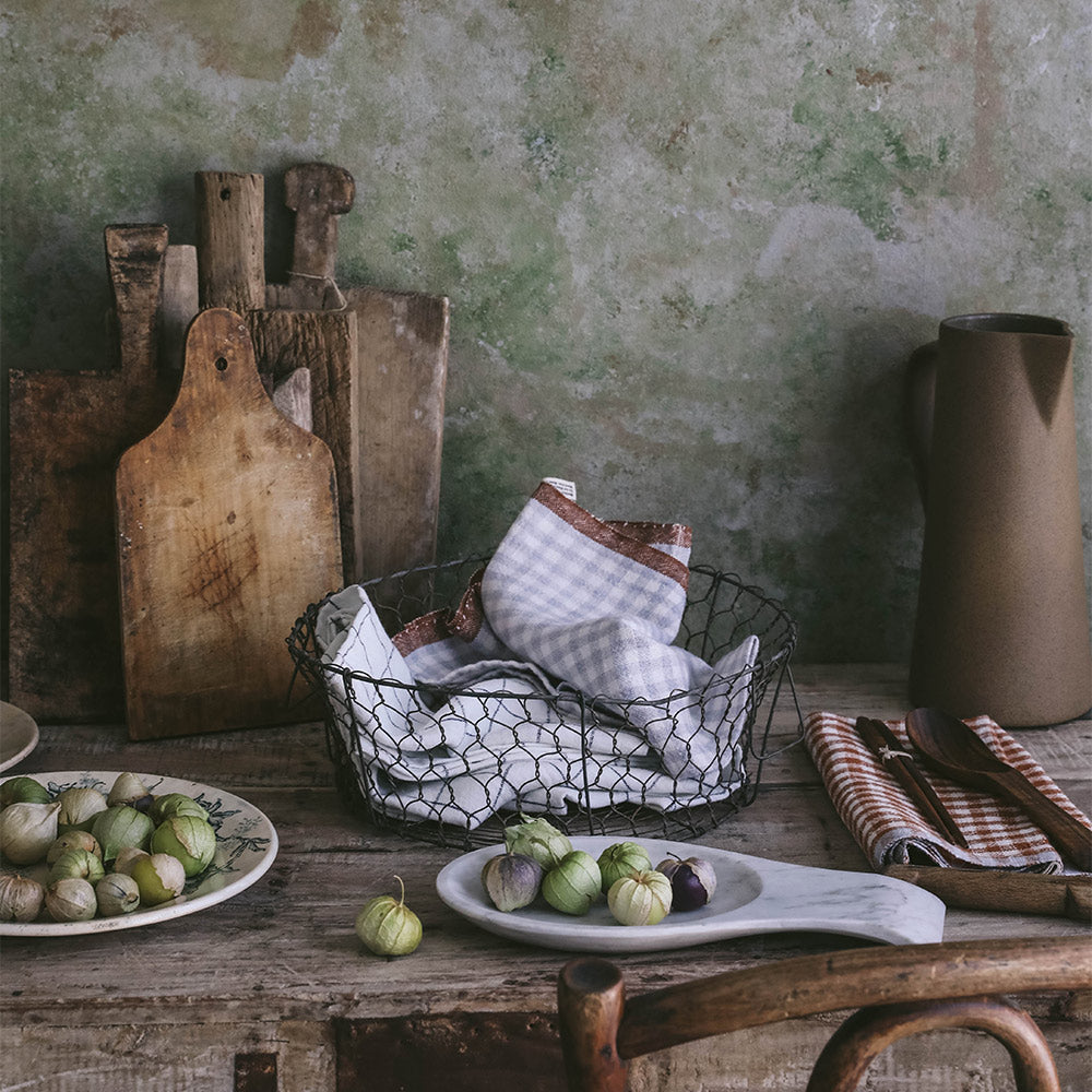 Clayndwhisk Tall Pitcher