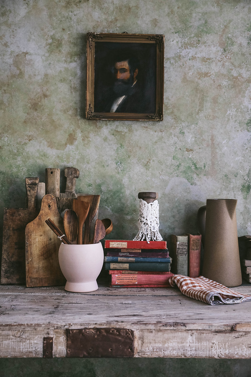 Clayndwhisk Tall Pitcher