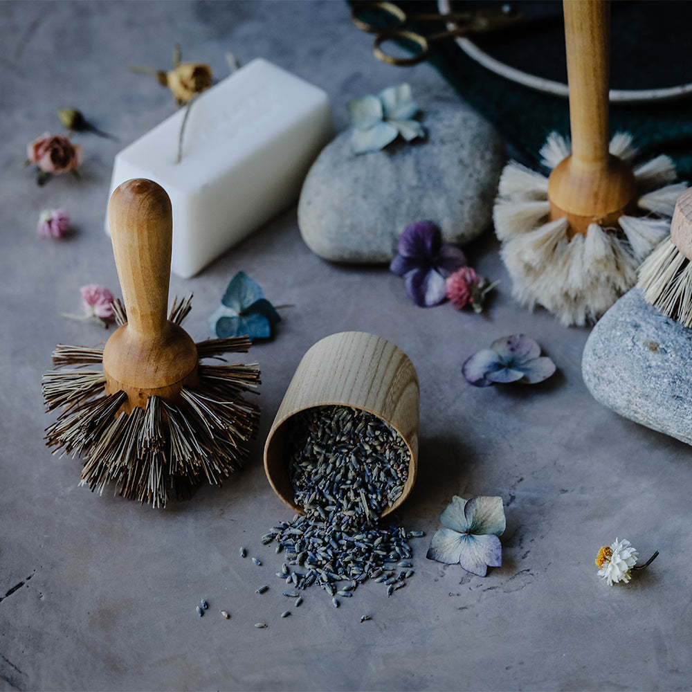 Clayndwhisk Daily Pan Brush